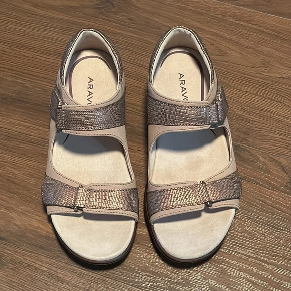 Aravon Shoes - Aravon by Rockport Duxbury Two Strap Taupe Leather Sandal *CH4079. Size 7